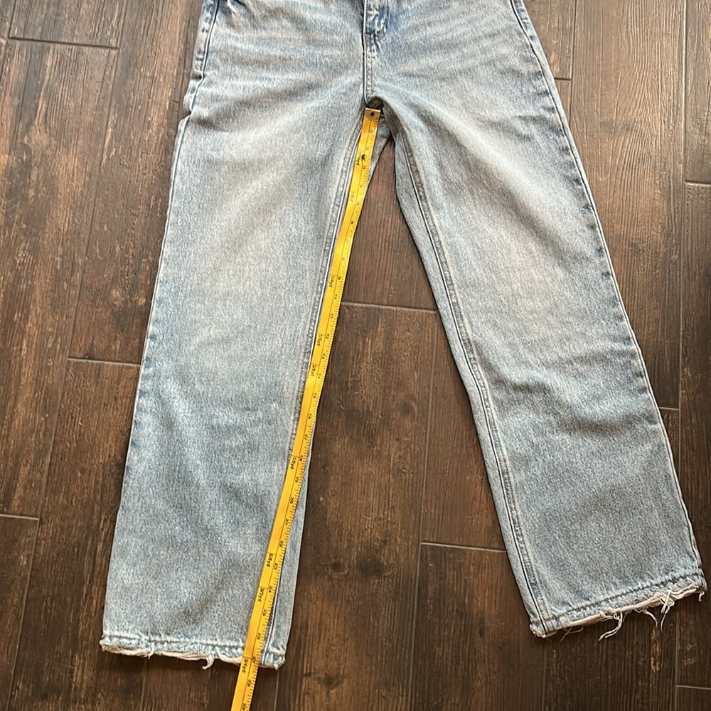 Altar'd State Light Blue Straight Leg Jeans (mom jeans)
25.46.07EB - Picture 4 of 6